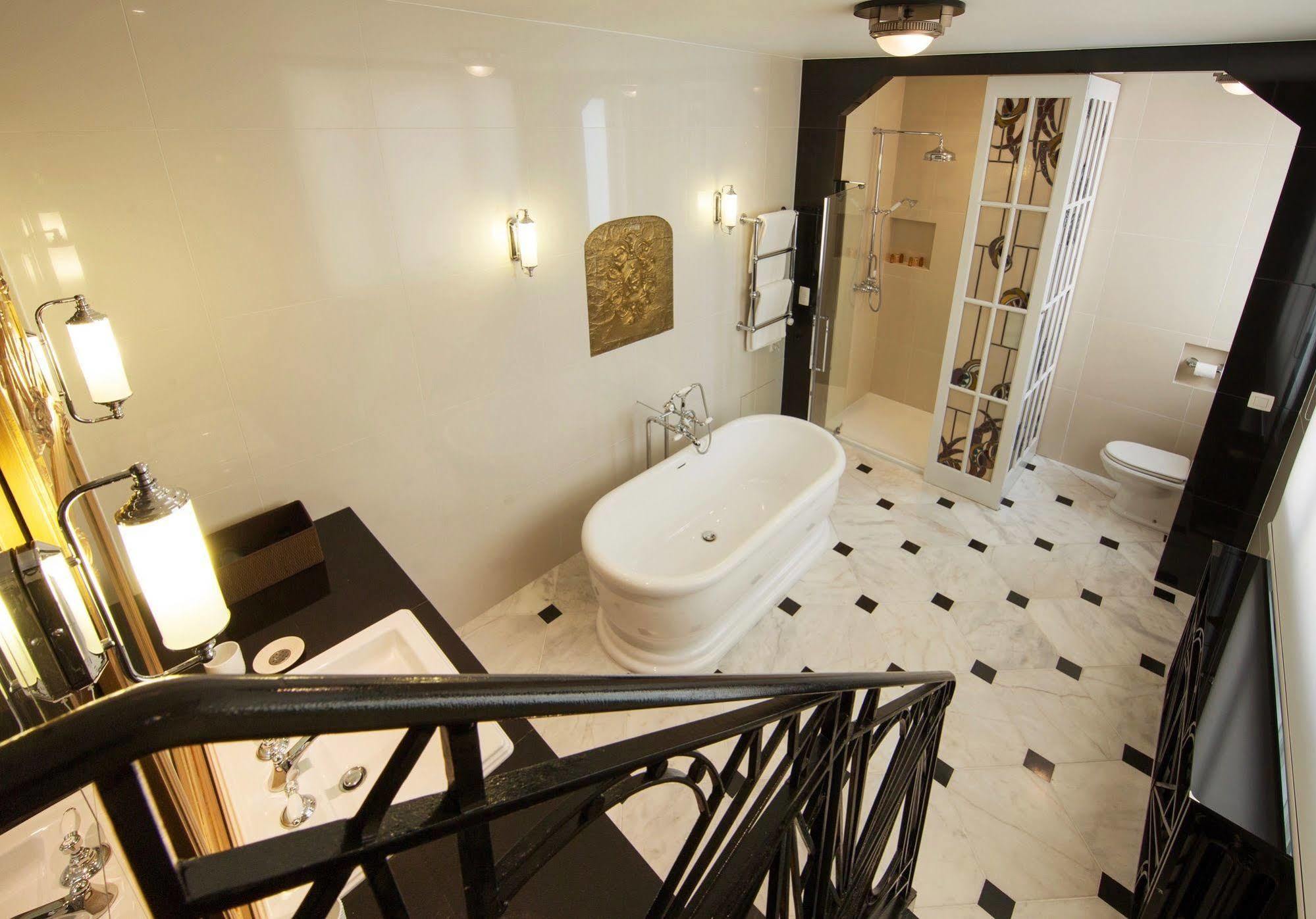 Louise Sur Cour Bed & Breakfast Saint-Gilles Luaran gambar